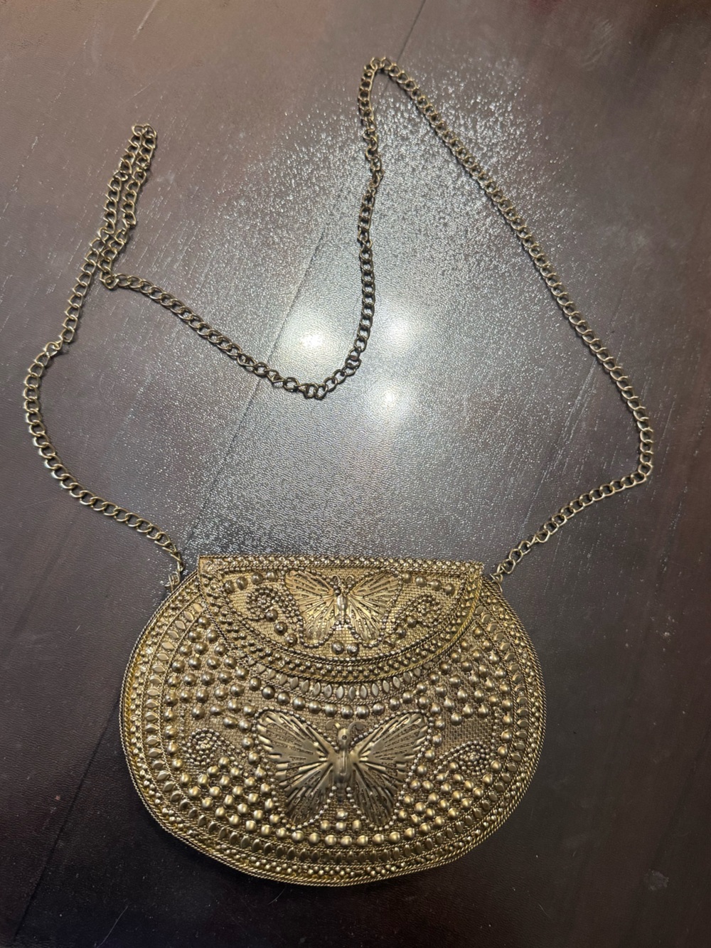 Gold Tone Beaded Butterfly Clasp Small Oval Shoulder Bag with Chain Strap